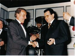 RECIBIENDO PERCEBE DE ORO